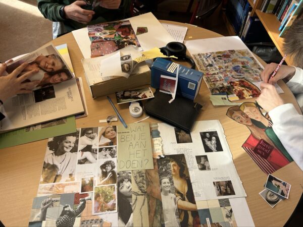 Aperçu de - AUTO-PORTRAITS